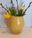 Gul vase - 15 cm høy thumbnail