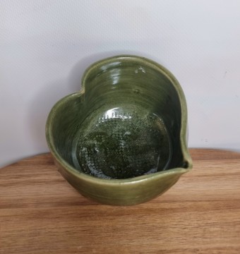 Hjerteskål med blondetrykk - grønn