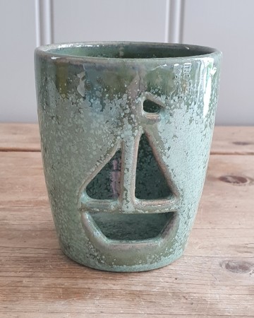 Ship o´hoi - lysholder med båt, krystallgrønn