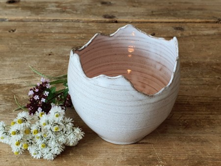 Lysegg, telysestake av sandfarget leire - 8 cm